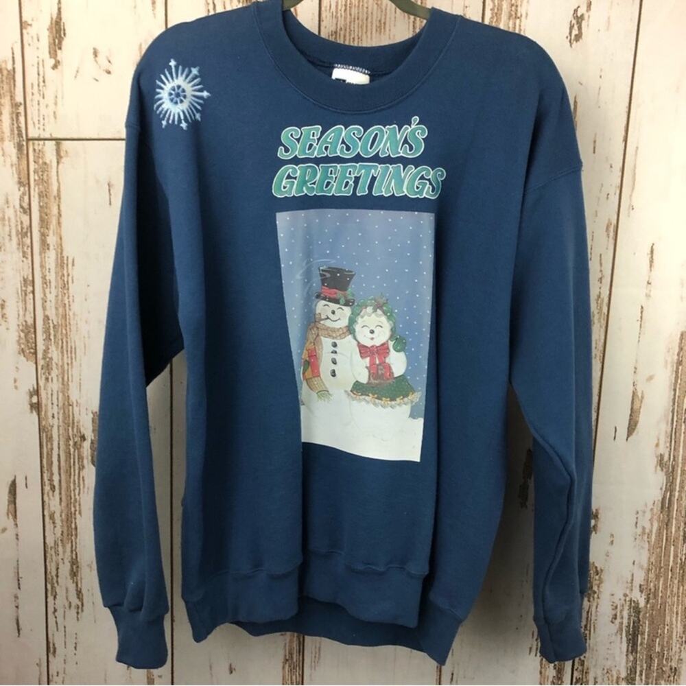 Vintage Holiday Sweatshirt, size XL. In good used condition!
